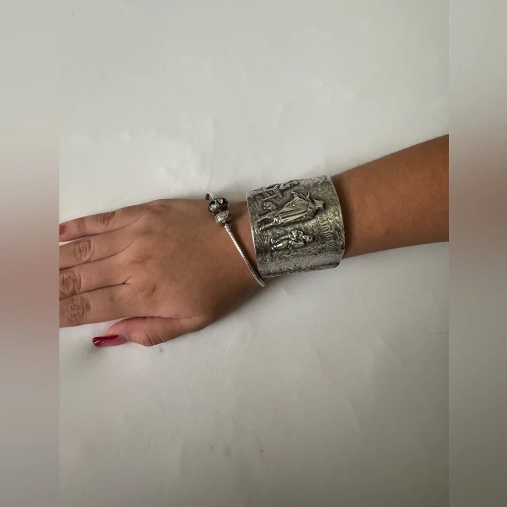 Silver plated denmark bracelet